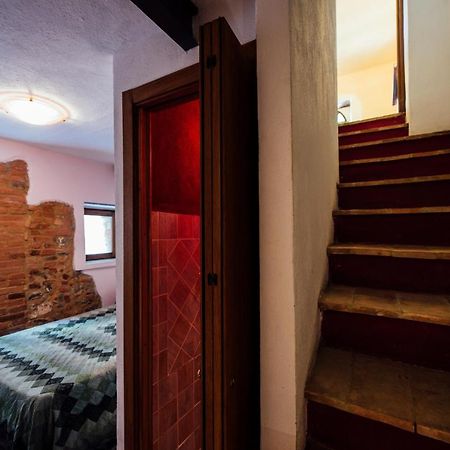 Agriturismo Il Noce Кастільйоне-д'Орчія Екстер'єр фото