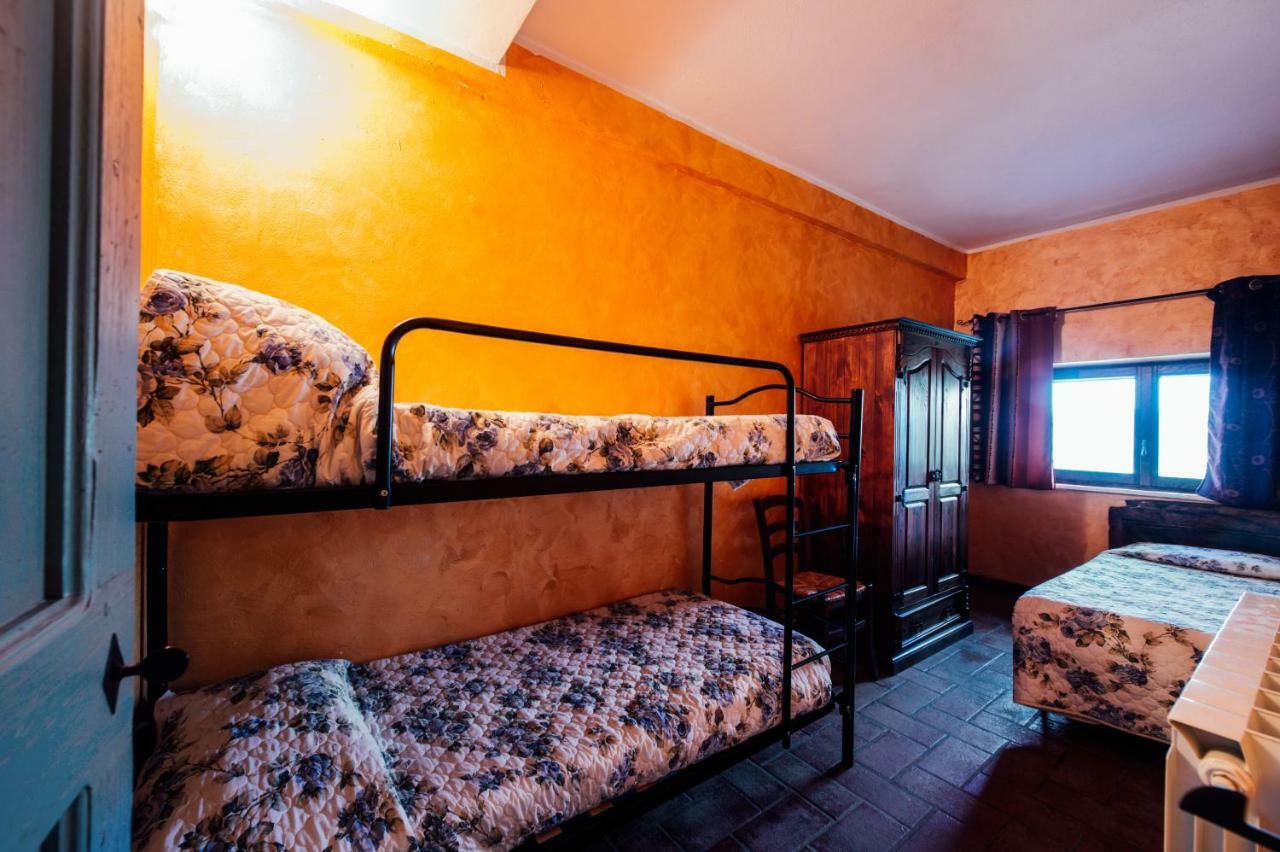 Agriturismo Il Noce Кастільйоне-д'Орчія Екстер'єр фото